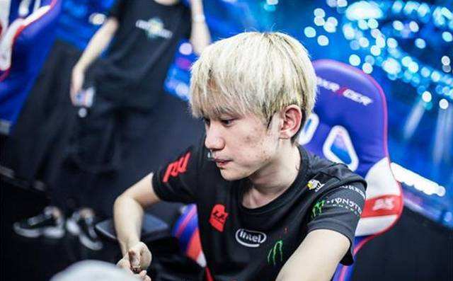 发起冲击 发起冲击