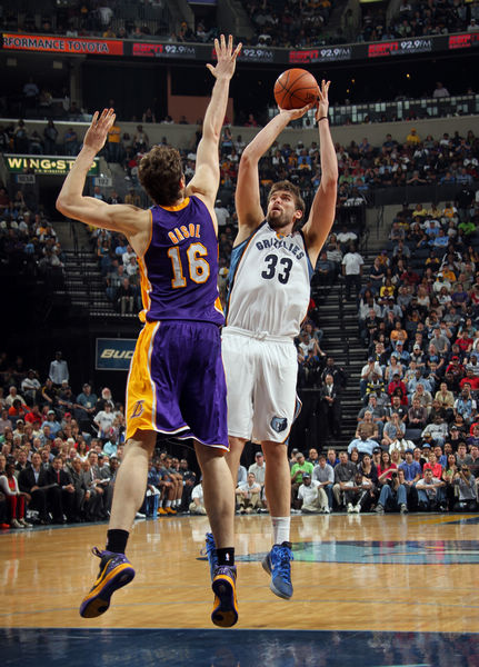 的站位和中 的站位和中